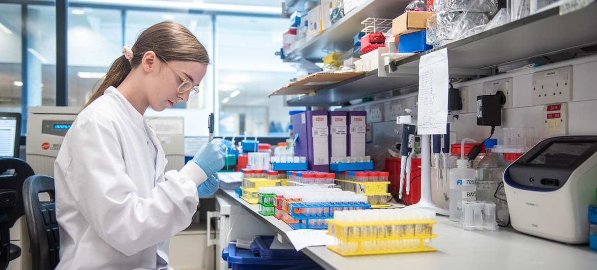 Norwescy naukowcy łączą szczepionkę AstraZeneca z zakrzepicą | localmarket.no